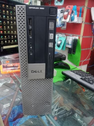 Dell desktop computer i7