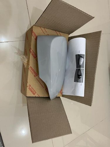 غطاء مرآة 