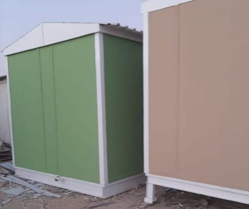 مجلس مجدد مع الديكور
