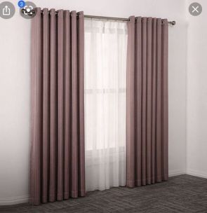 رول ستايرللمكاتب والشركات 