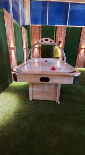 Air Hockey Table 