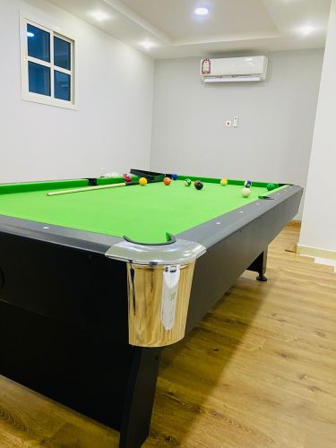 Billiards Pool table 8Ft 