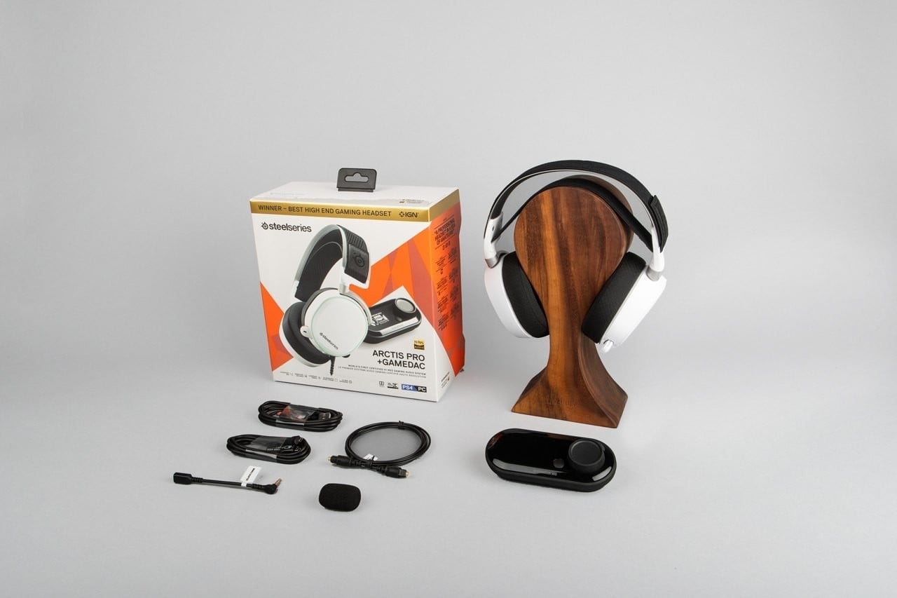 SteelSeries Arctis Pro + DACجديد