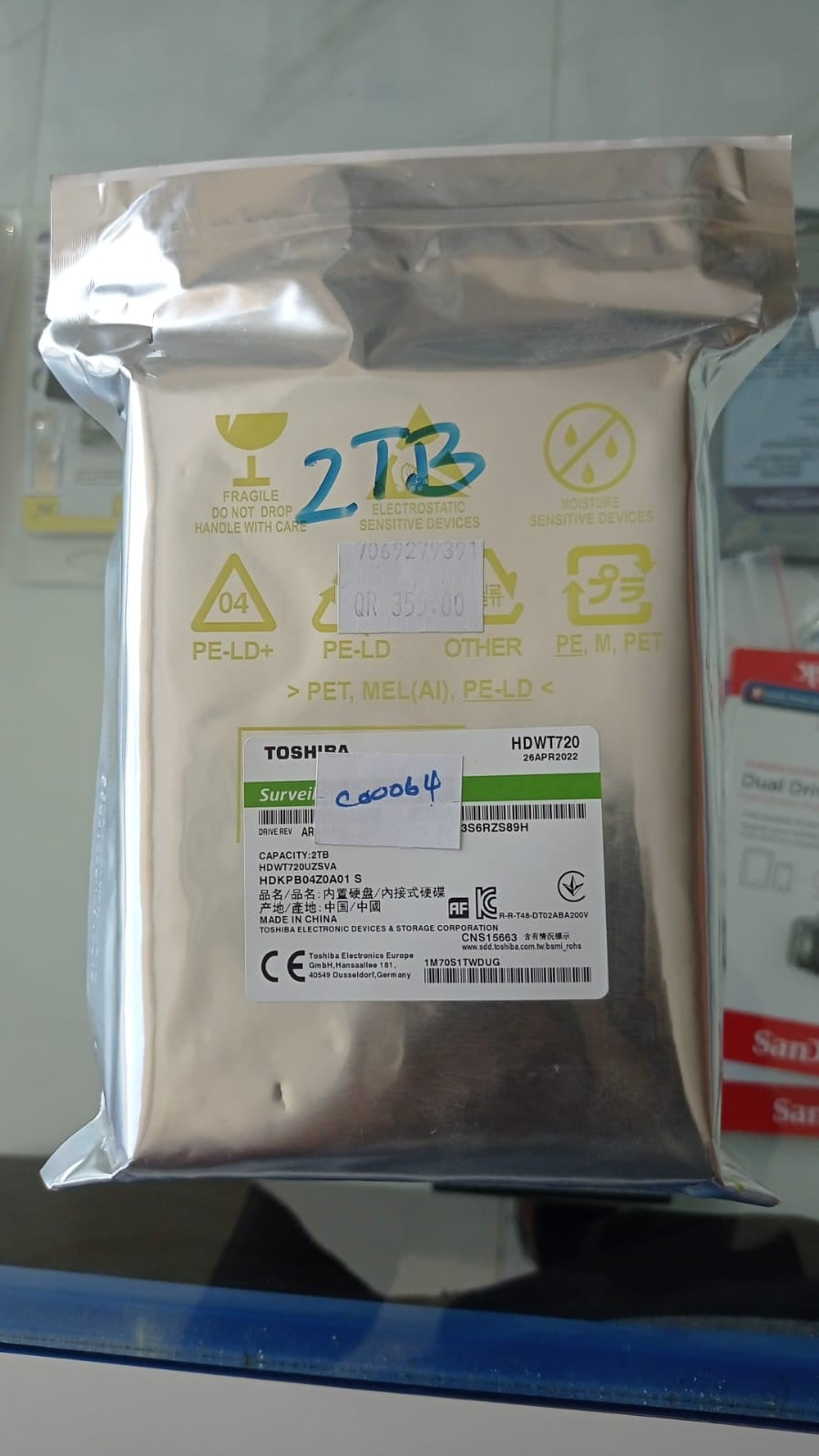 TOSHIBA 2TB