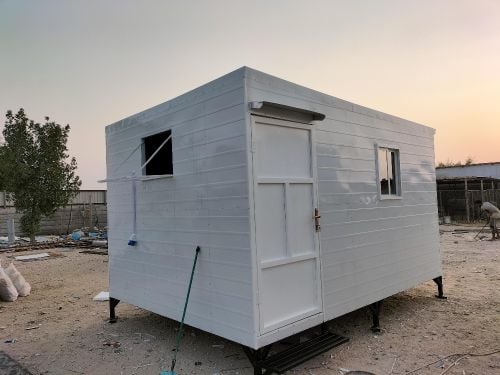 كبينة وحمام ومطبخ جديدة بسعر رخيص