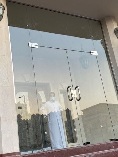 اعمال الالمنيوم والزجاج