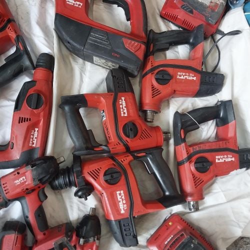 أدوات وعدد