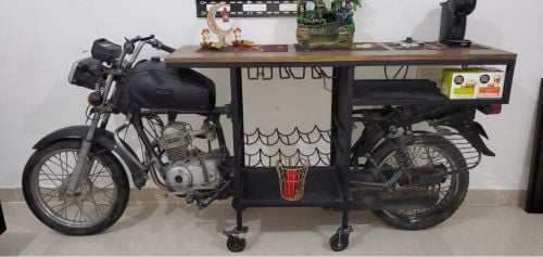 Cafe Corner motorcycle half real 