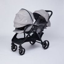 عربة أطفال بمقعدين