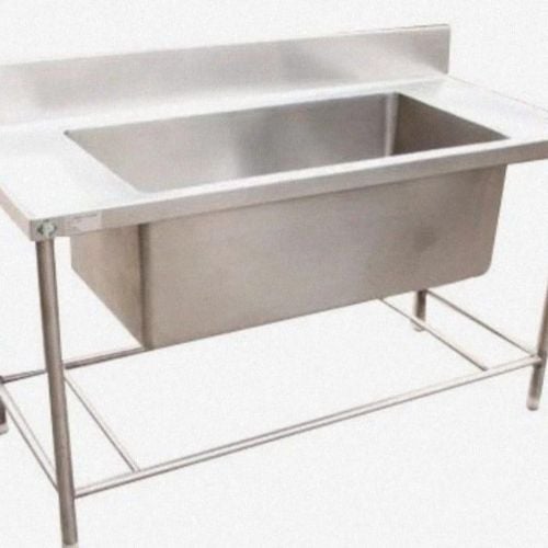 Standard stainless steel sink