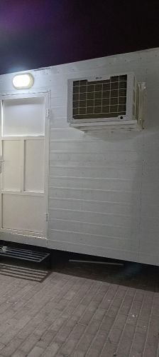 كبينه الحمام و مع مطباخ
