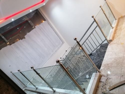 staircase handrail with glass