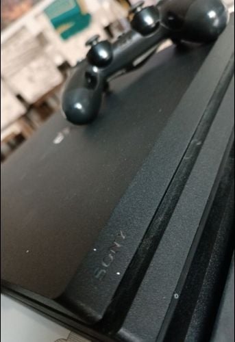 play station 4 pro