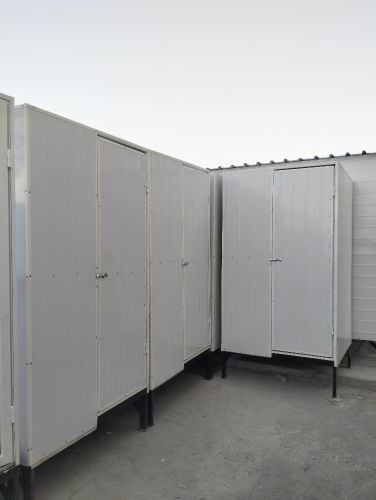 Toilet for sale new raedy now