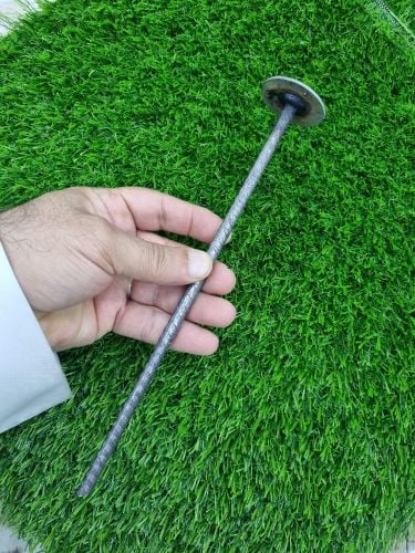 مسمار تثبيت عشب