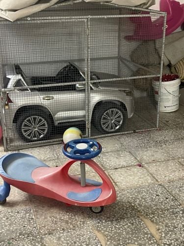 شبك كبير للحيوانات بحالة ممتازة 