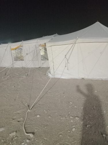 تركيب الخيام