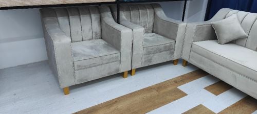 new Seven Seater sofa for sale
