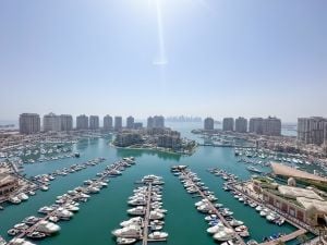 Luxurious 4-Bedroom Penthouse Overlooking Marina