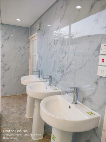 cabin kitchen toilets good price