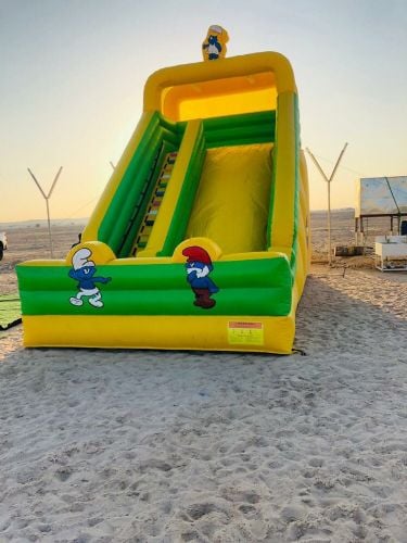 شريحة نطاطة للإيجار