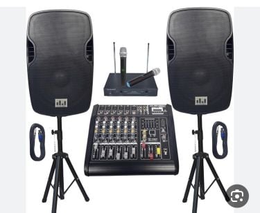 Headphones rental