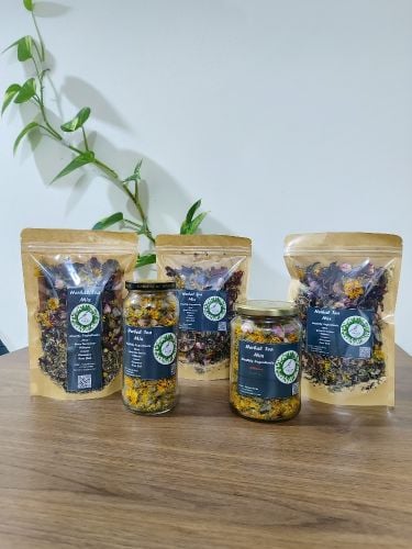 Natural Herbal Tea Mixes