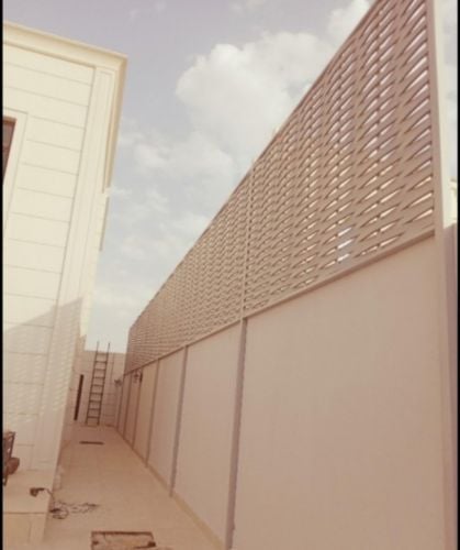 متخصصون في جميع انواع سواتر (يو ب
