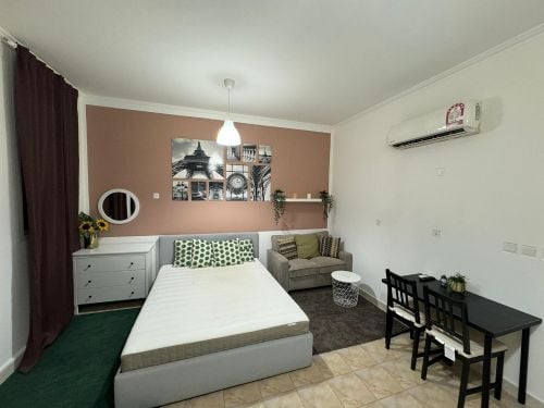 للايجار استوديو مفروش