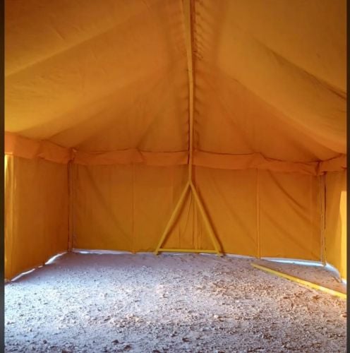 خيمة مع جملون