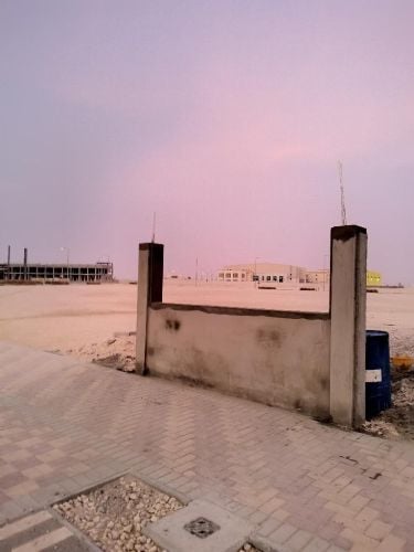 اعمال البناء والصيانة 
