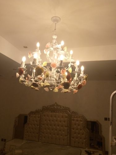 أمير سهيل، سباك وكهربائي