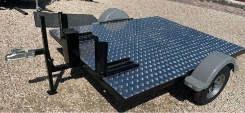 مقطورة دراجة تنائيه