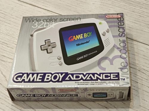 gameboy advance white like new
