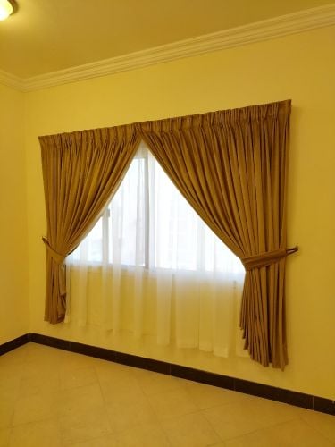 ستارة|كرسي |سجدة |ورق جدرن|باركيه