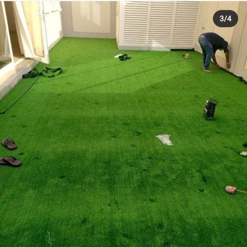 سجادة عشب صناعي