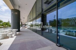 موقع فاخر للمحلات التجارية في لوس