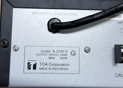 TOA PA amplifier