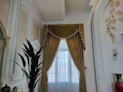 Ahmed Brothers furniture & dacor