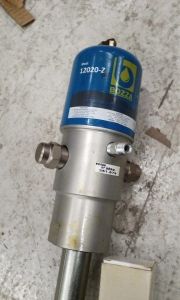 BOZZA PNEUMATIC GREASE PUMP 180KG