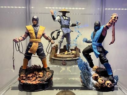 Action figures MK limited edition