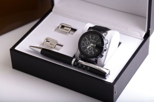 اطقم قوتشي وماركات