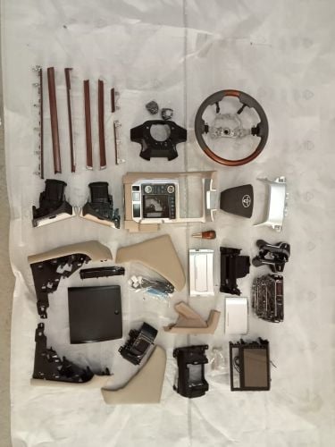 كت داخلي لاندكروزر