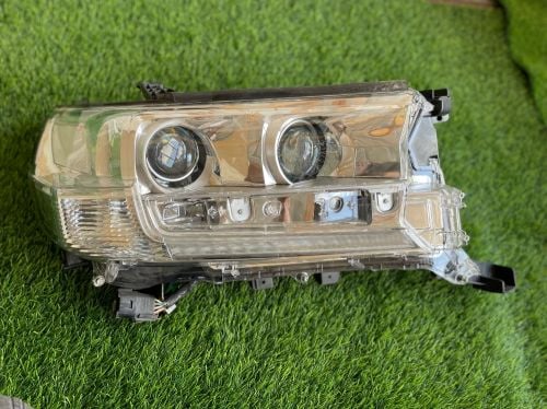 Original Headlamps LandCruiser 16