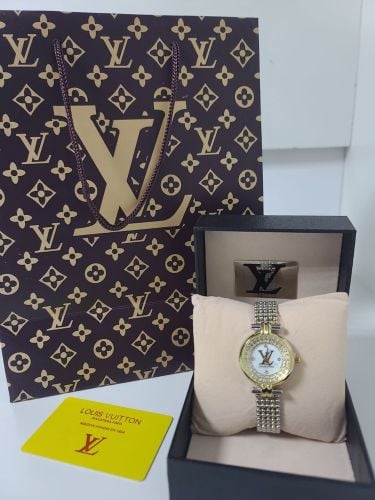 ساعات لويس فتون عرض