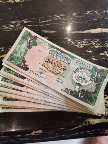 للبيع عملات قديمه