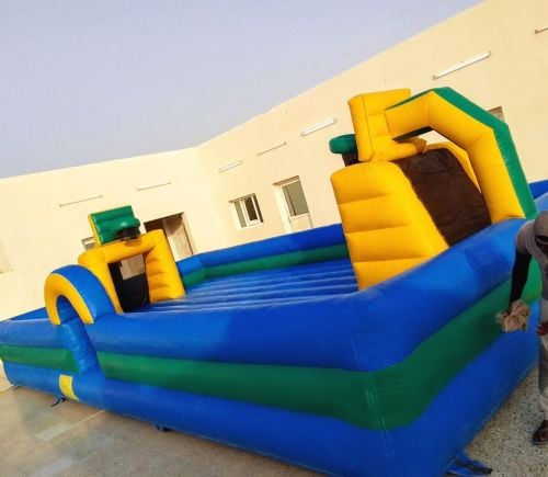 ملعب صابوني ازرق