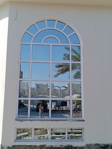 أعمال الزجاج والألمنيوم الخ.