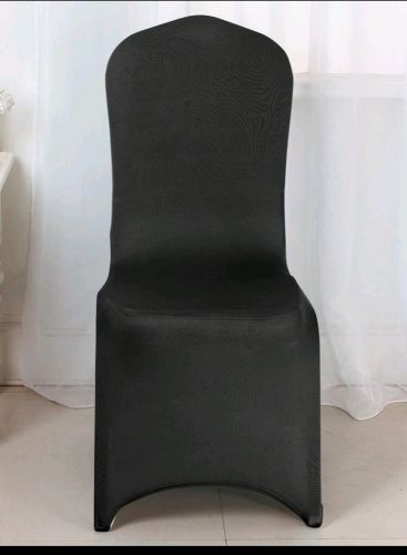 كراسي وطاولات مع التلبيسه