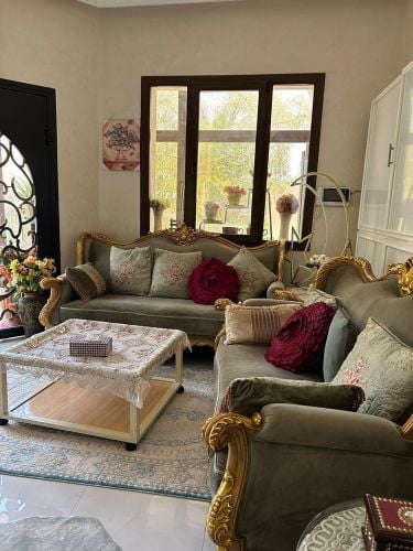 كراسي للبيع التواصل واتس